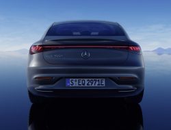Уход из России может обойтись Mercedes-Benz в 2 миллиарда евро