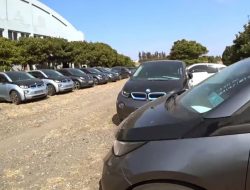 Видео: посмотрите на несколько кладбищ заброшенных BMW i3