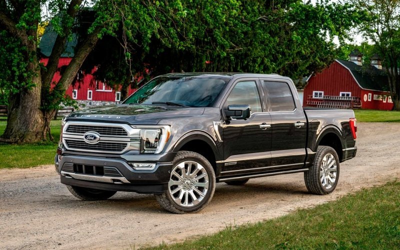 
            Ford отзовет более 650 тыс. машин из-за отлетающих стеклоочистителей
        