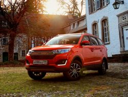 Китайский Lifan остановил продажи автомобилей в России