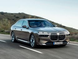 Шок и трепет. Почему после новой BMW 7 серии мир не будет прежним