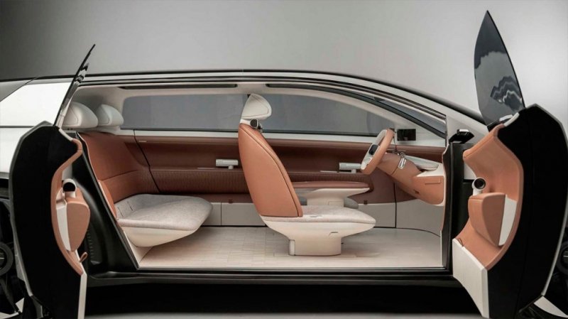 
            Tata показала электрокар с системой быстрой зарядки и запасом хода 500 км
        