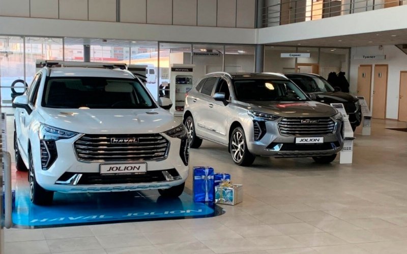 
            Автомобили начали дешеветь: изучаем реальные цены в автосалонах
        