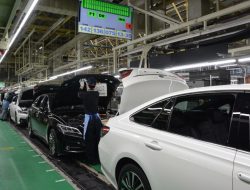 Toyota сократить мировое производство автомобилей на 10%