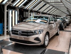 Российские заводы Volkswagen могут возобновить работу летом