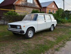 30-летний ВАЗ-2104 без пробега продают по цене топового Hyundai Palisade
