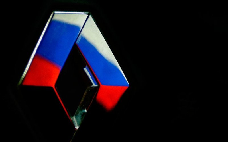 
            Renault продает акции «АвтоВАЗа»: кому достанутся российские заводы
        