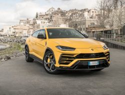 Lamborghini продала рекордное количество машин в начале 2022 года