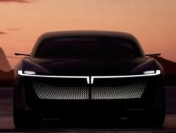 Tata показала электрокар с системой быстрой зарядки и запасом хода 500 км