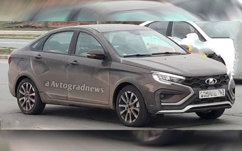 
            В сети опубликовали снимки нового седана Lada Vesta Cross
        