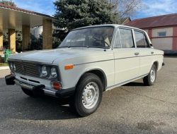 45-летнюю «шестерку» без пробега продают в Тольятти по цене Toyota Land Cruiser Prado