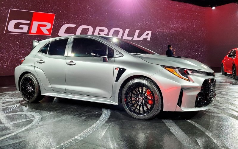 
            Toyota выпустила полноприводный хэтчбек GR Corolla с 304-сильным мотором
        