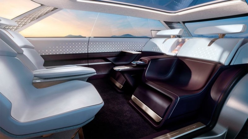 
            Lincoln показал беспилотный автомобиль-трансформер
        