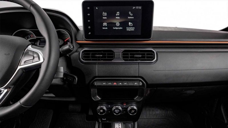 
            Renault модернизировал пикап Oroch на базе первого Duster
        