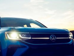VW оставит автомобили без электронных ассистентов из-за нехватки чипов