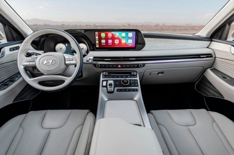 
            Hyundai представил обновленный кроссовер Palisade
        