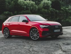Audi отзывает автомобили в России из-за одного светодиода