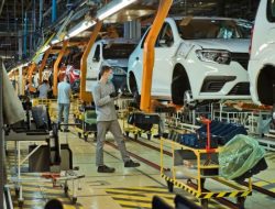 АвтоВАЗ может потерять сразу несколько моделей в случае ухода Renault
