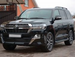 Названы самые популярные бу авто стоимостью более 2,5 млн руб. Таблица