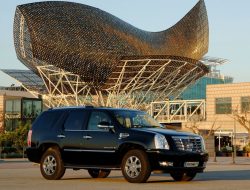GM отзовет более 11 тыс. внедорожников Cadillac и Chevrolet в России