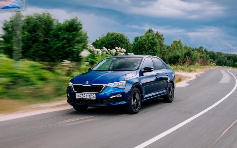 
            Skoda Rapid стал лидером по продажам по итогам третьей недели апреля
        
