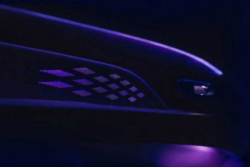 Bentley анонсировала новую модель