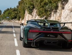 Bugatti отпраздновала 100-летие в гонках по подъёму на холм