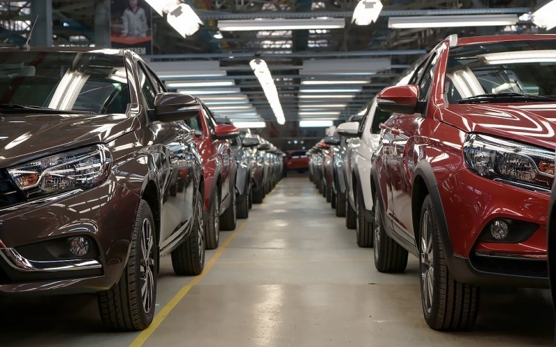 
            Renault продает «АвтоВАЗ». Что это значит (разбор)
        