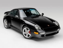 Дензел Вашингтон продал классический Porsche 911 Turbo