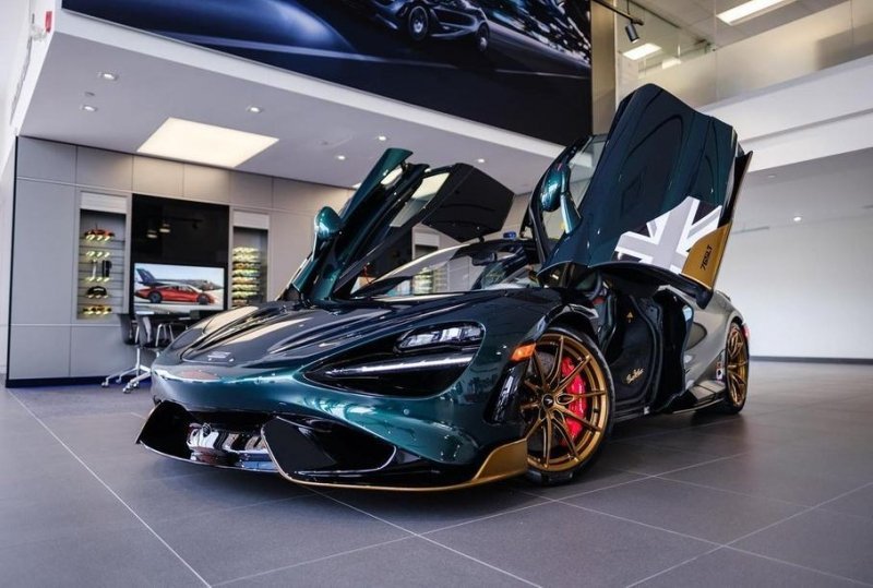 Для канадца сделали уникальный McLaren 765LT