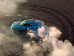 Dodge выбрал главного специалиста по «пончикам». Из 173 тысяч человек!