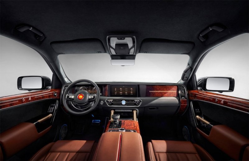 
            Китайская Hongqi выпустила большой внедорожник LS7 для политической элиты
        