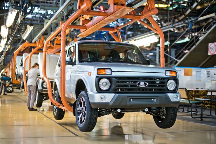 Как LADA Niva умудрилась дожить до 45-летия