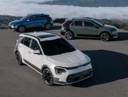 Kia представила три электрифицированные модификации Niro