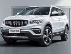 Китайский кроссовер Geely Atlas пережил очередное обновление