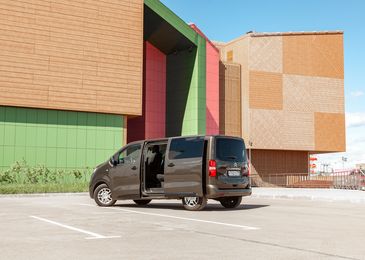 Копни глубже — найдешь получше: тест-драйв обновленного Citroёn SpaceТourer