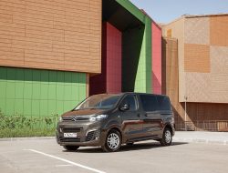 Копни глубже — найдешь получше: тест-драйв обновленного Citroёn SpaceТourer
