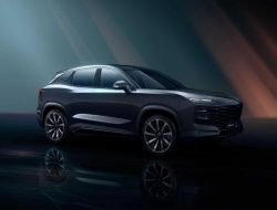 Кроссовер Chery и Huawei оказался трехмоторным гибридом