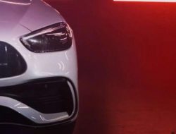 Mercedes-AMG анонсировал «горячую» версию нового C-Class