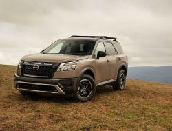 Nissan подготовил кроссовер Pathfinder для лютого бездорожья