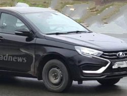 Появились фотографии самой дешевой новой Lada Vesta