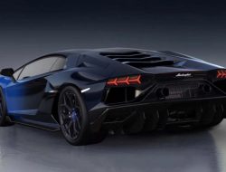 Последний Lamborghini Aventador ушел с молотка за 1,6 миллиона долларов