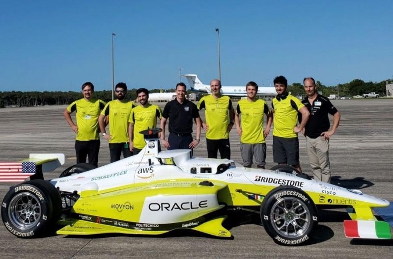 Посмотрите на самый быстрый беспилотник в мире