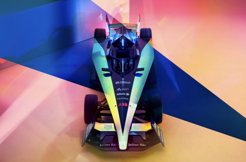 Представлен новый болид Формулы Е