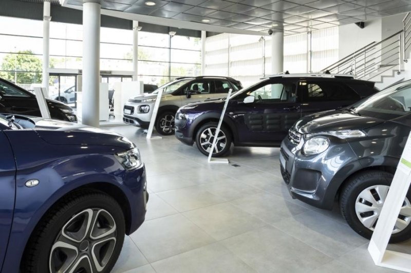 Российский авторынок стал 10-м в мире, опередив Канаду