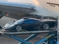 Султан Брунея отправил на реставрацию свой McLaren F1 GT