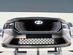 Светящийся и с полосками: марка Hyundai планирует сменить логотип