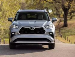 Toyota и Lexus запустят новые модели на базе Highlander