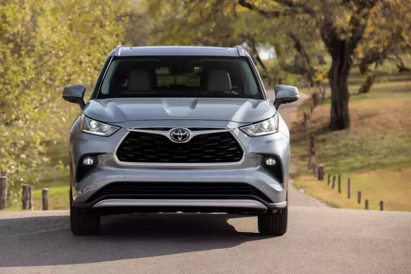 Toyota и Lexus запустят новые модели на базе Highlander