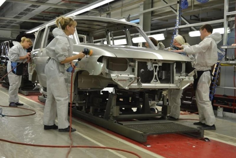 УАЗ остановит производство автомобилей на полмесяца
